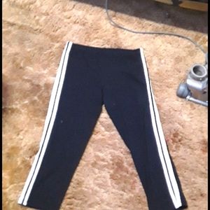 Capri/ leggings